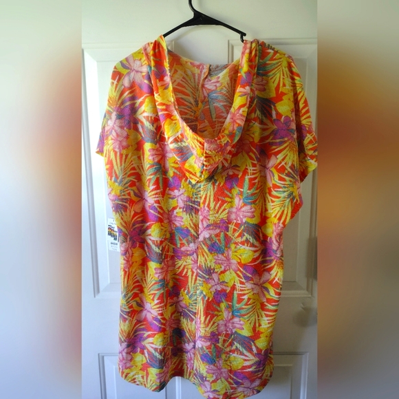 🌴NWT bathing suit cover🌴 - Picture 3 of 3